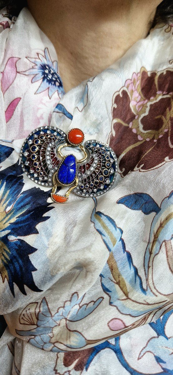 Egyptomania Brooch / Pendant Polychrome Enamel Plique à Jour And Diamonds On Yellow Gold -photo-8
