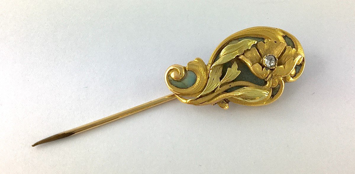 Art Nouveau Floral Pin Celadon Openwork Pleated Enamel And Diamond On Yellow Gold (metal Pin)-photo-3