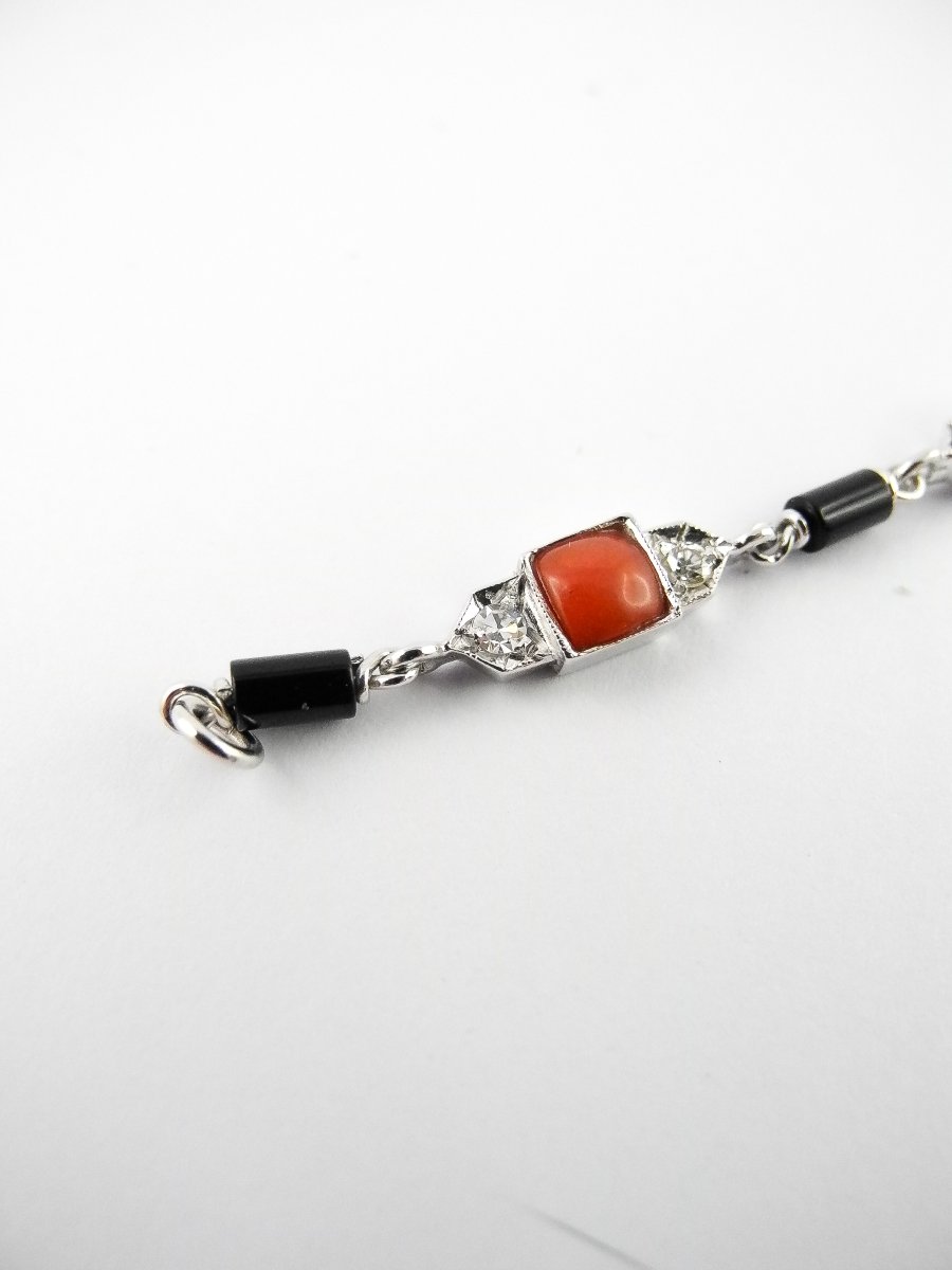 Bracelet Style Art Déco Corail Onyx Et Diamants Sur Or Blanc-photo-3
