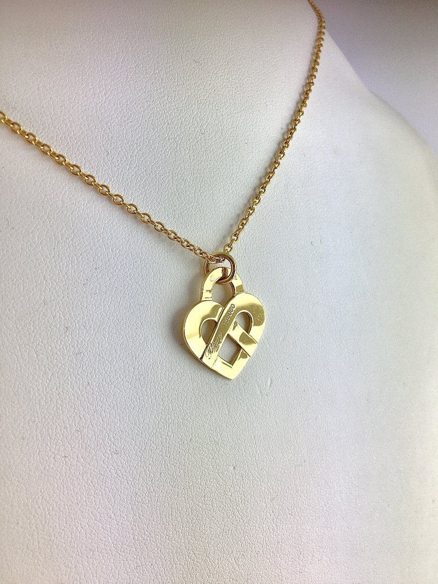 Poiray Yellow Gold Necklace With Intertwined Heart Pendant On Its Chain And Case-photo-2