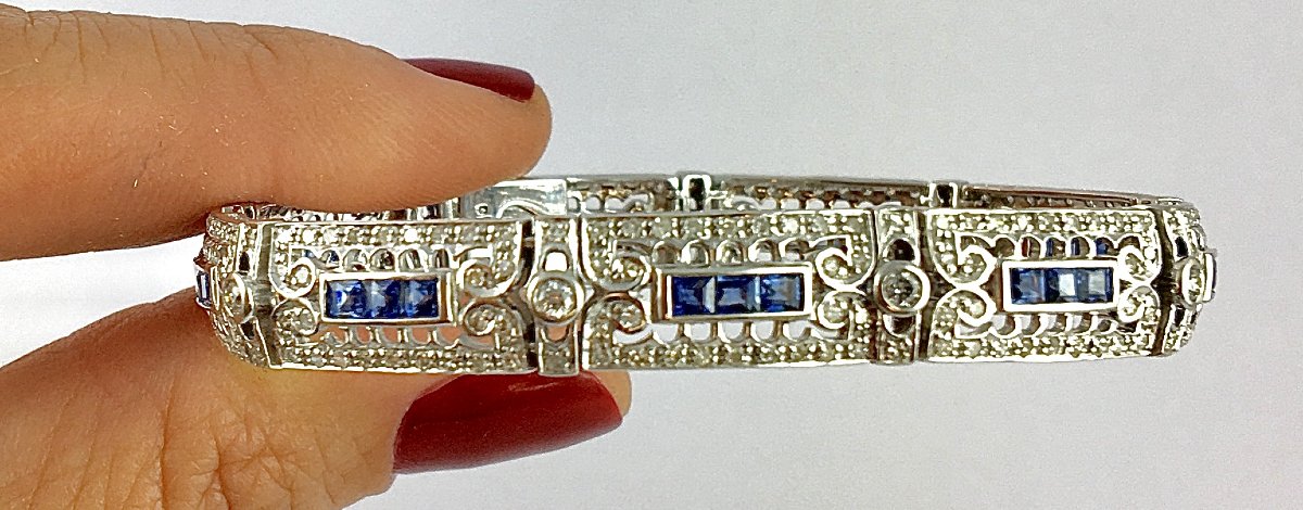 Art Deco Style Ribbon Bracelet Calibrated Sapphires Diamonds On White Gold-photo-3
