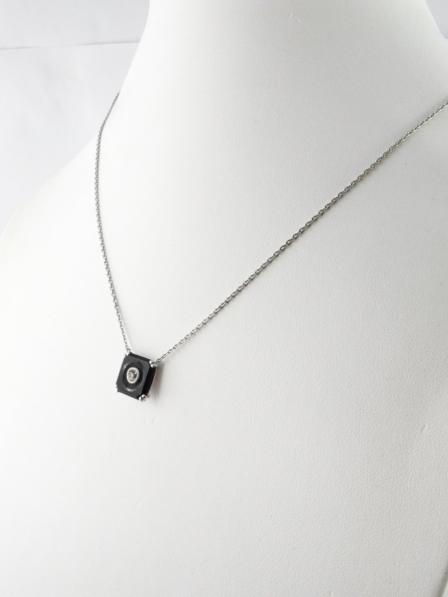 Art Deco Style Necklace Onyx Plaque And Diamond Pendant On White Gold-photo-2