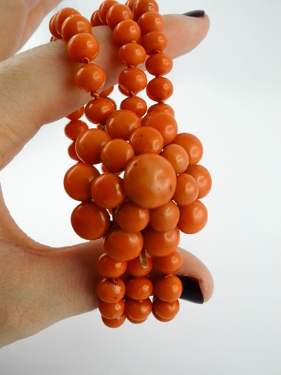 Dome Bracelet Rosace Of Coral Buttons On 3 Rows Of Napoleon III Coral (napoleon 3)