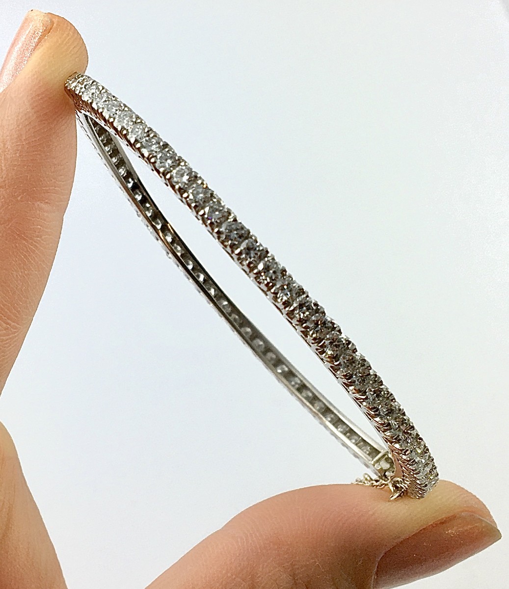 Full Circle Diamond Line Opening Bangle Bracelet In White Gold