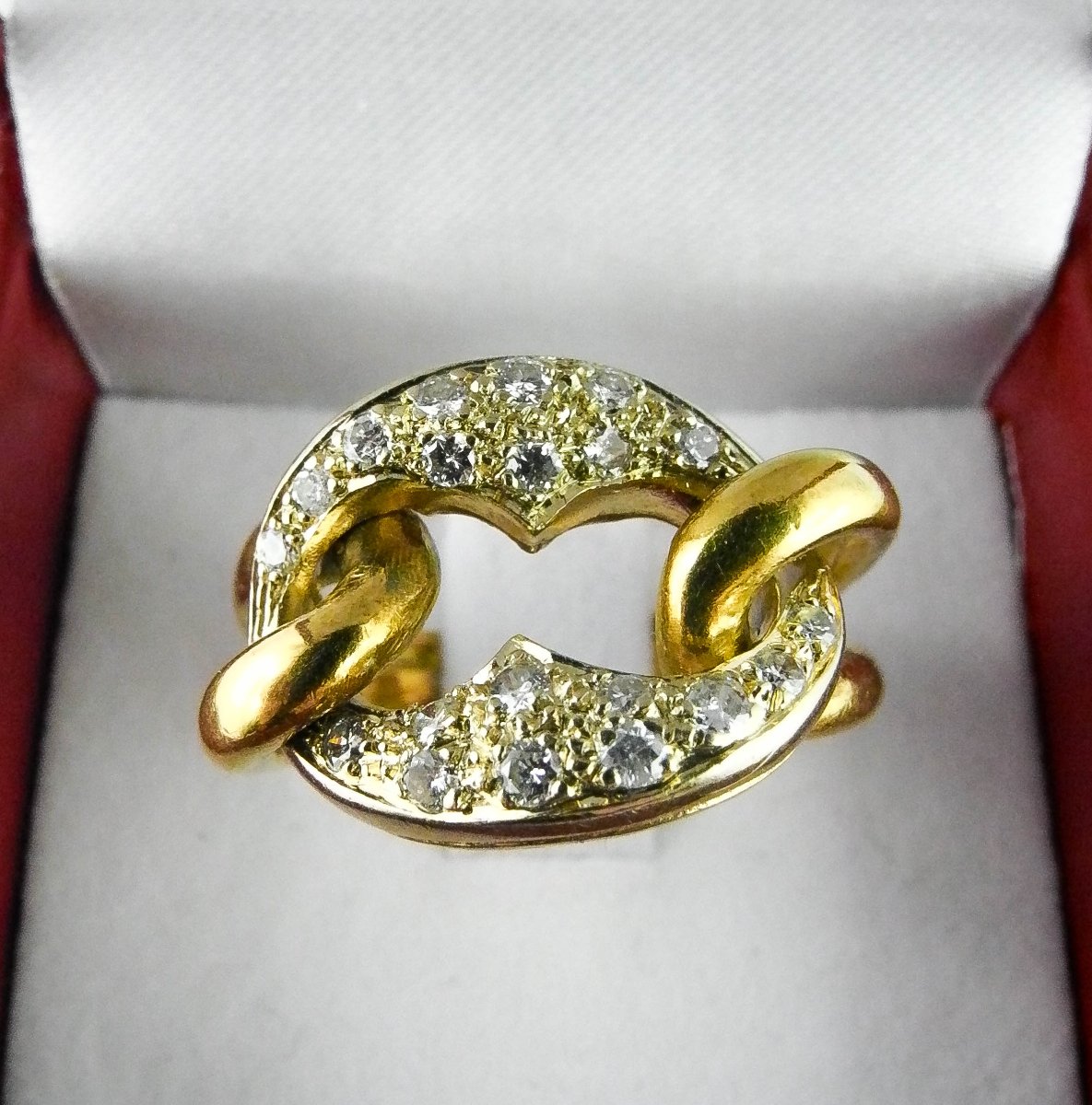 Bague Maillon Gourmette Pavé de Diamants sur Or Blanc et Arceaux Or Jaune-photo-3