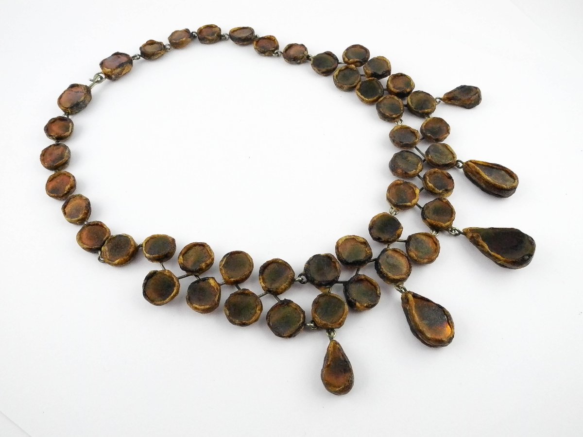 Collier attribué à Line Vautrin En Talosels Mordorés Et Résine sur Métal -photo-1