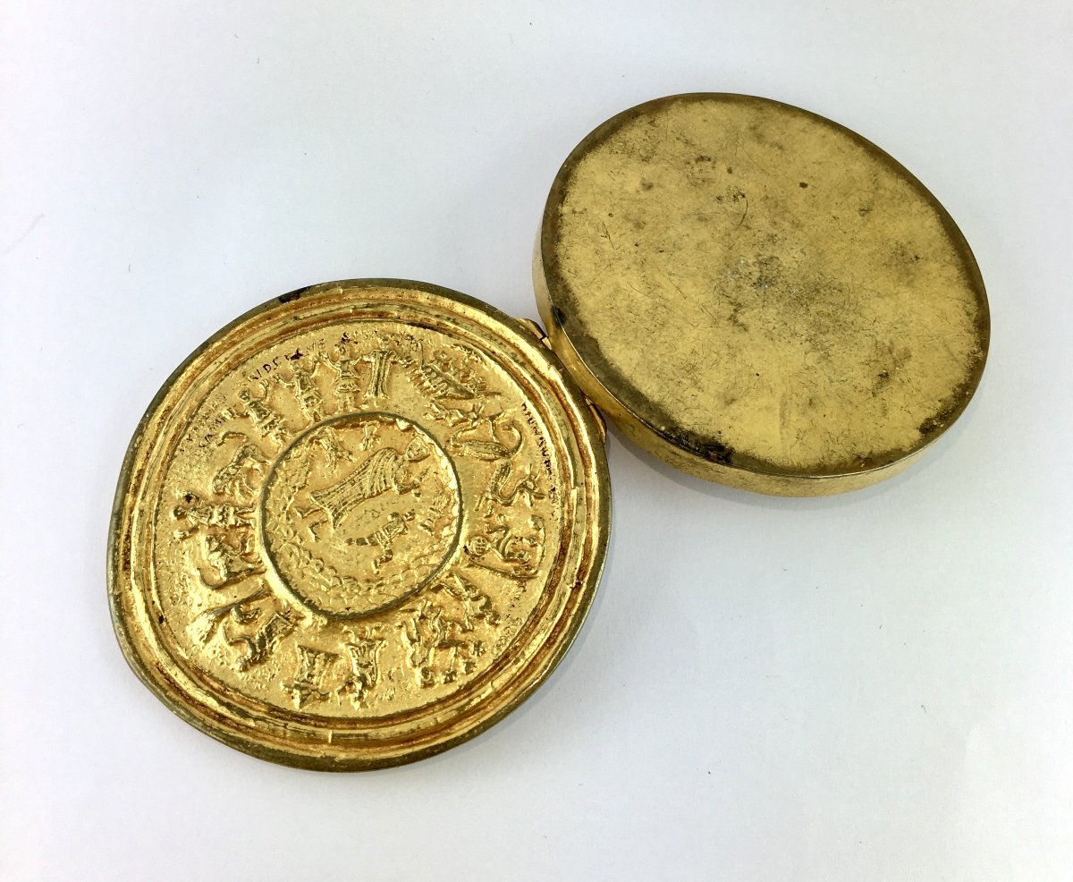 Moses Powder Compact, Crossing The Desert, By Line Vautrin, In Gilded Bronze Circa 1950-photo-6