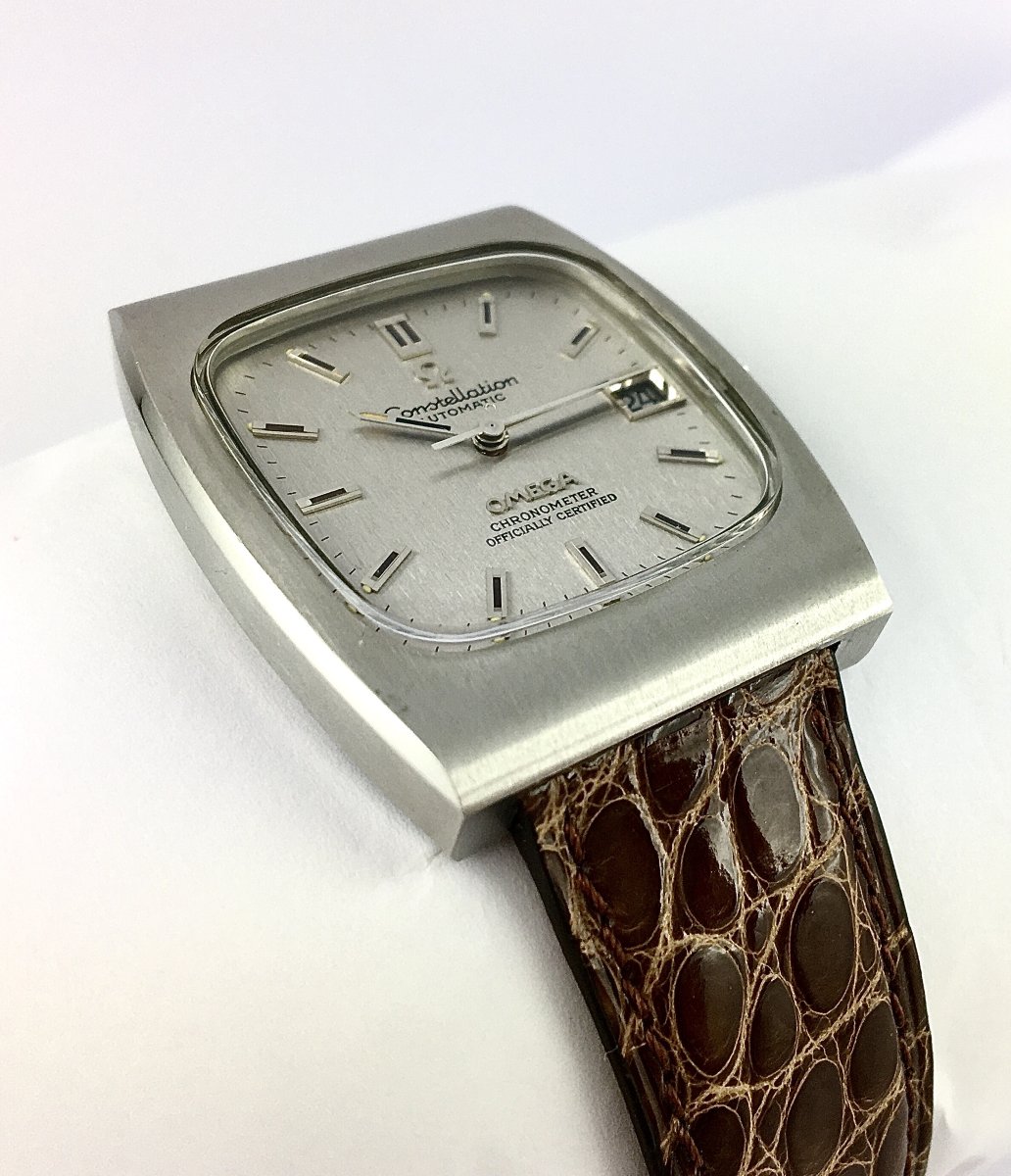Montre Oméga Constellation Automatique 1970 Chronomètre Certifié, Acier Sur Cuir, Forme Tonneau-photo-1