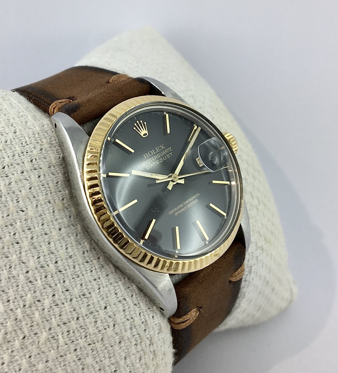 Montre Rolex Datejust Acier Lunette Or Jaune Cadran Noir Automatique Année 1987, Boîte & Papier-photo-4