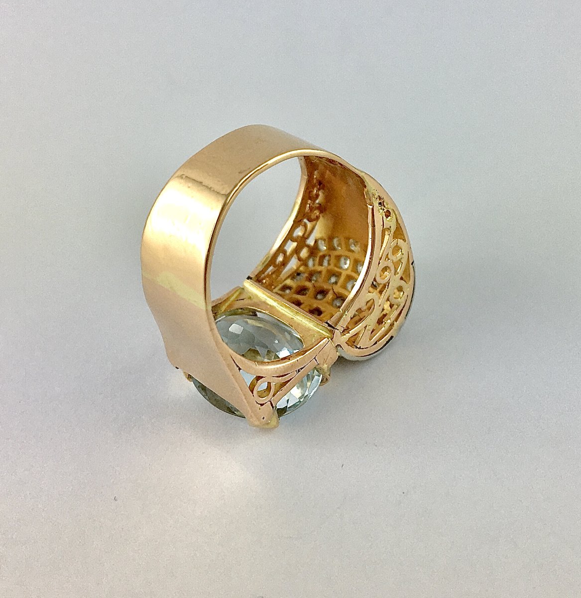 Asymmetrical Tank Ring With Aquamarine And Diamond Paving In Rose Gold And Platinum-photo-7