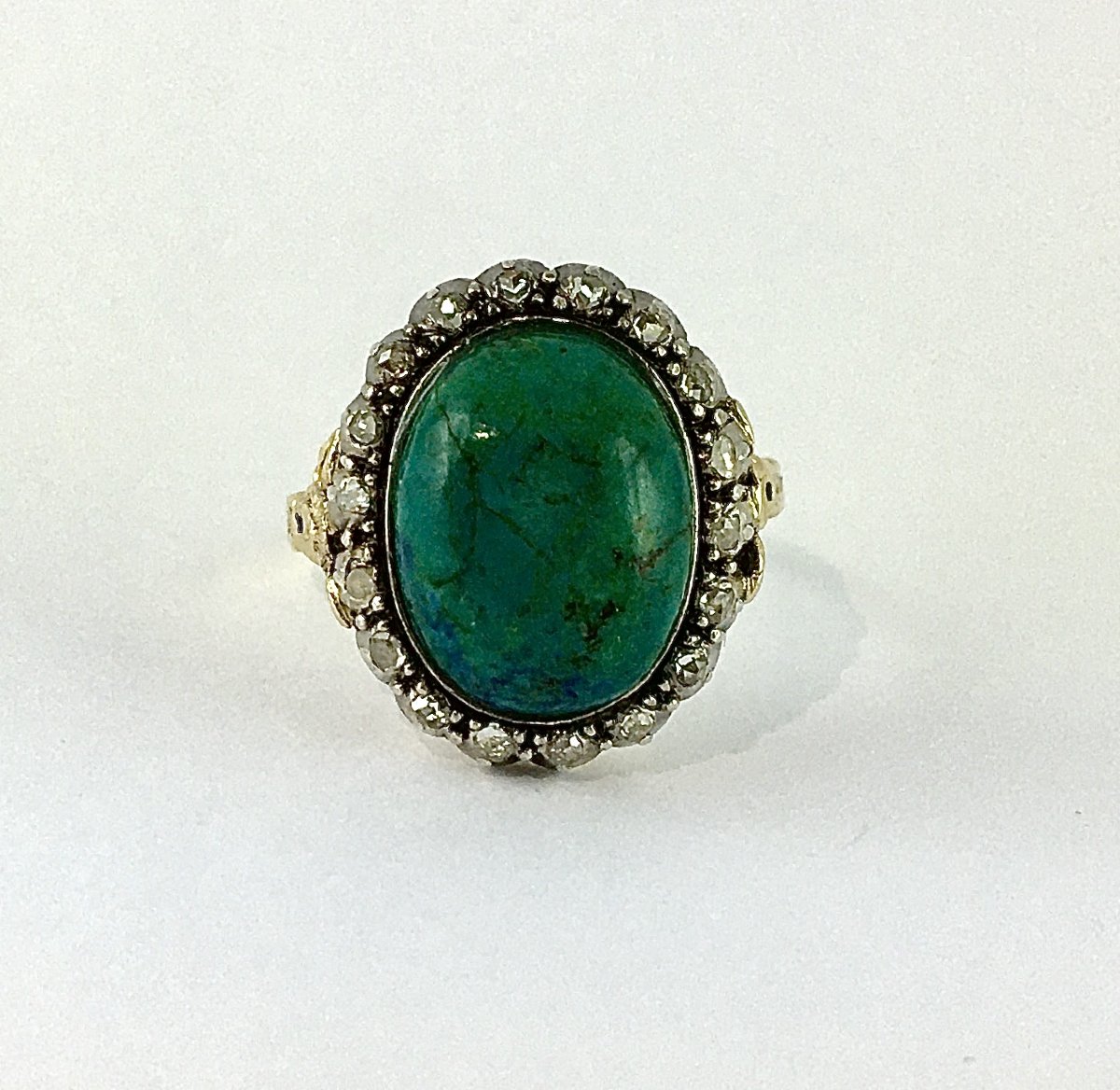 Turquoise Cabochon Ring Surrounded By Diamonds In Yellow Gold And Silver Belle Epoque-photo-4