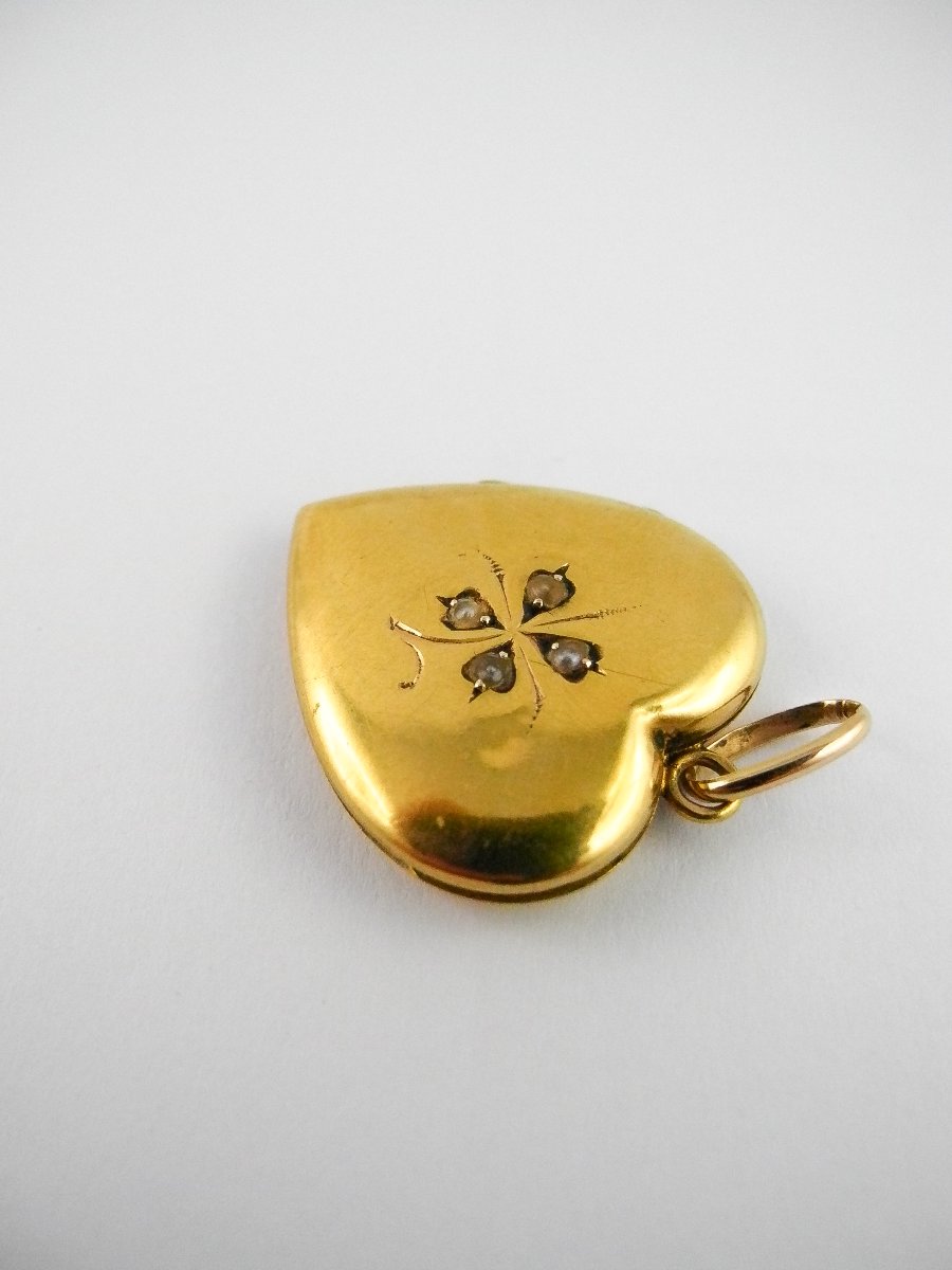 Heart-shaped Locket Pendant With 4-leaf Clover Motif And Fine Pearls / Yellow Gold, Sentimental Jewelry-photo-1