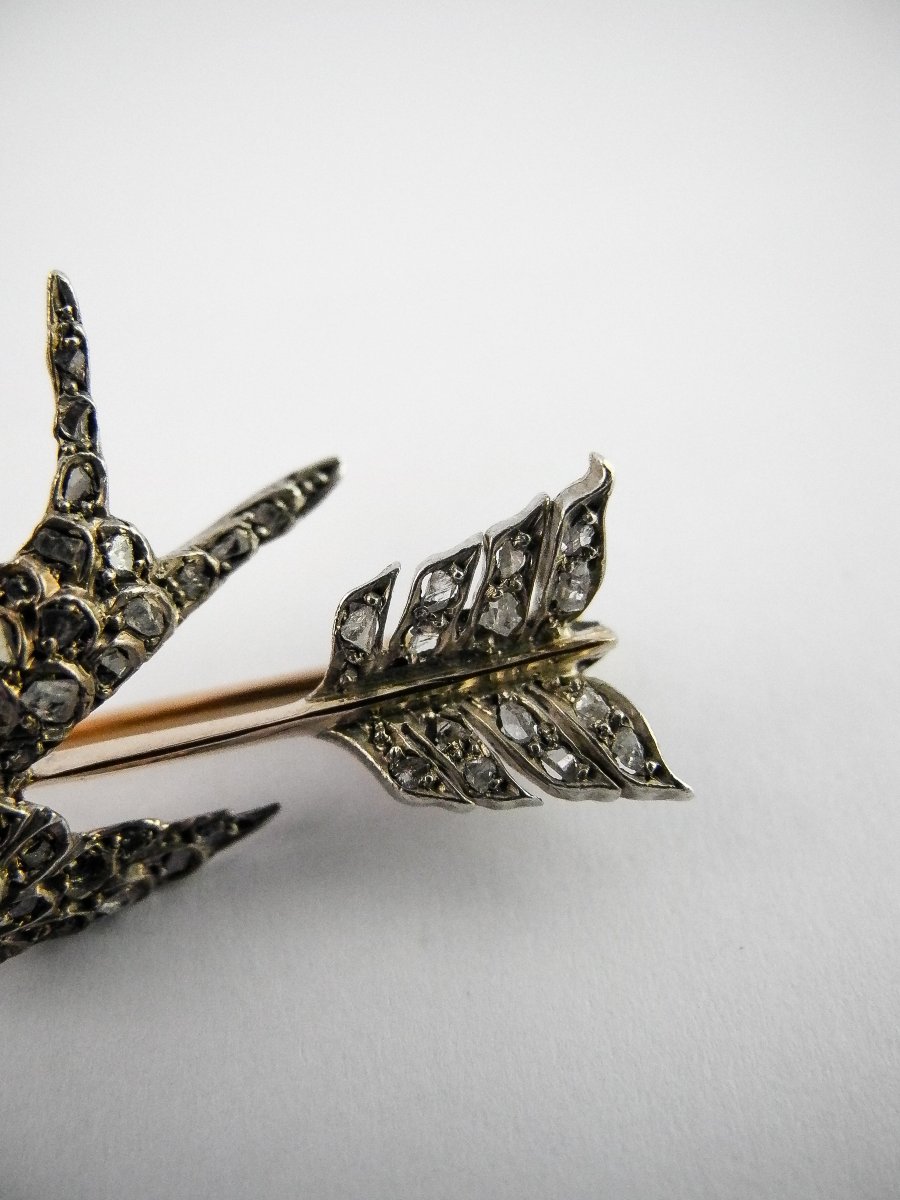 Victorian Rose Cut Diamond Swallow Arrow Brooch In Silver And Yellow Gold-photo-4