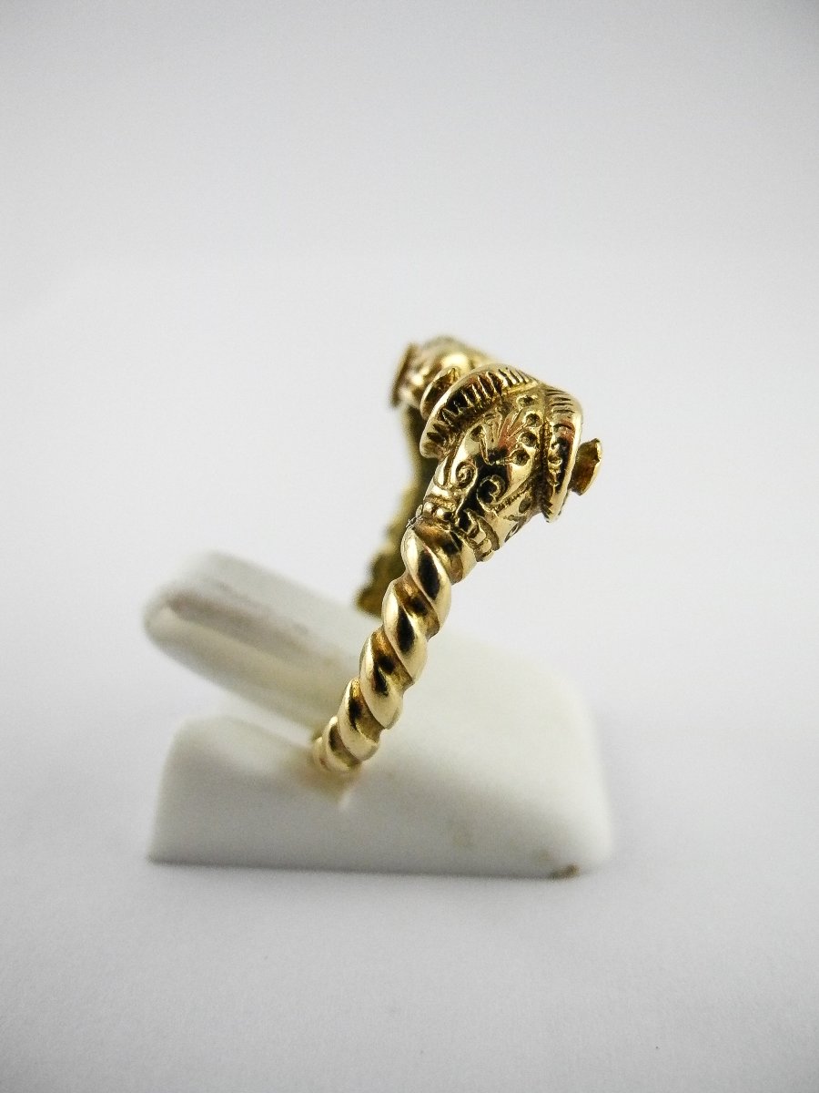 Antique Style Yellow Gold Ram Head Ring-photo-3