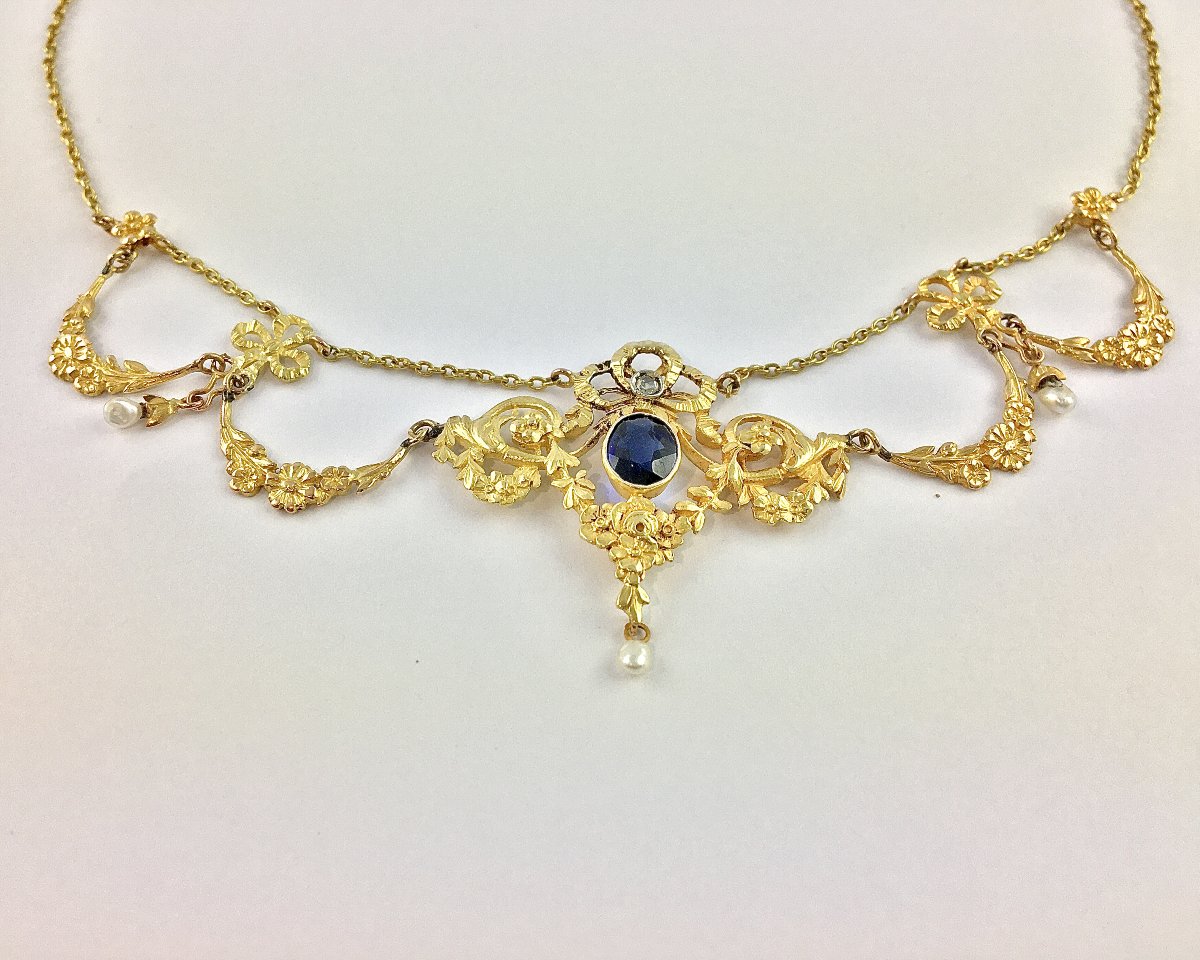 Belle Epoque Drapery Garland Necklace With Synthetic Sapphire, Diamond & Fine Pearls On Yellow Gold-photo-3