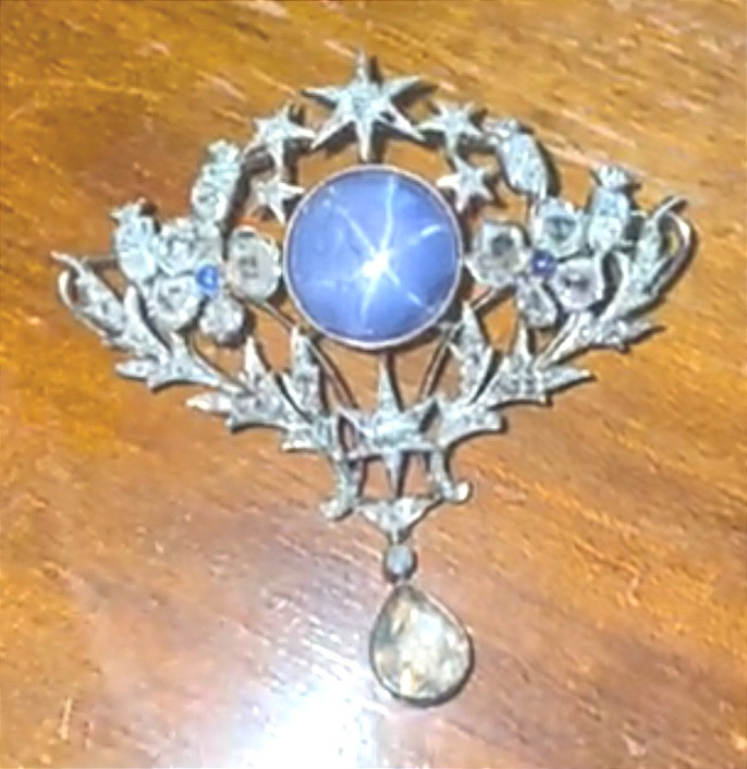 Broche Or / Platine – Saphir de Ceylan Non Chauffé & Étoilé – Diamants -photo-4