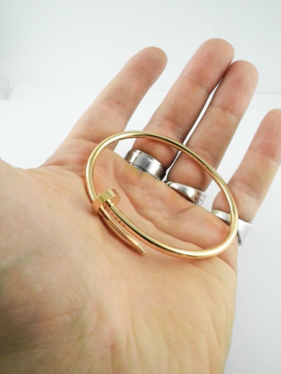 Cartier “juste Un Clou” Bracelet In 18k Rose Gold-photo-8