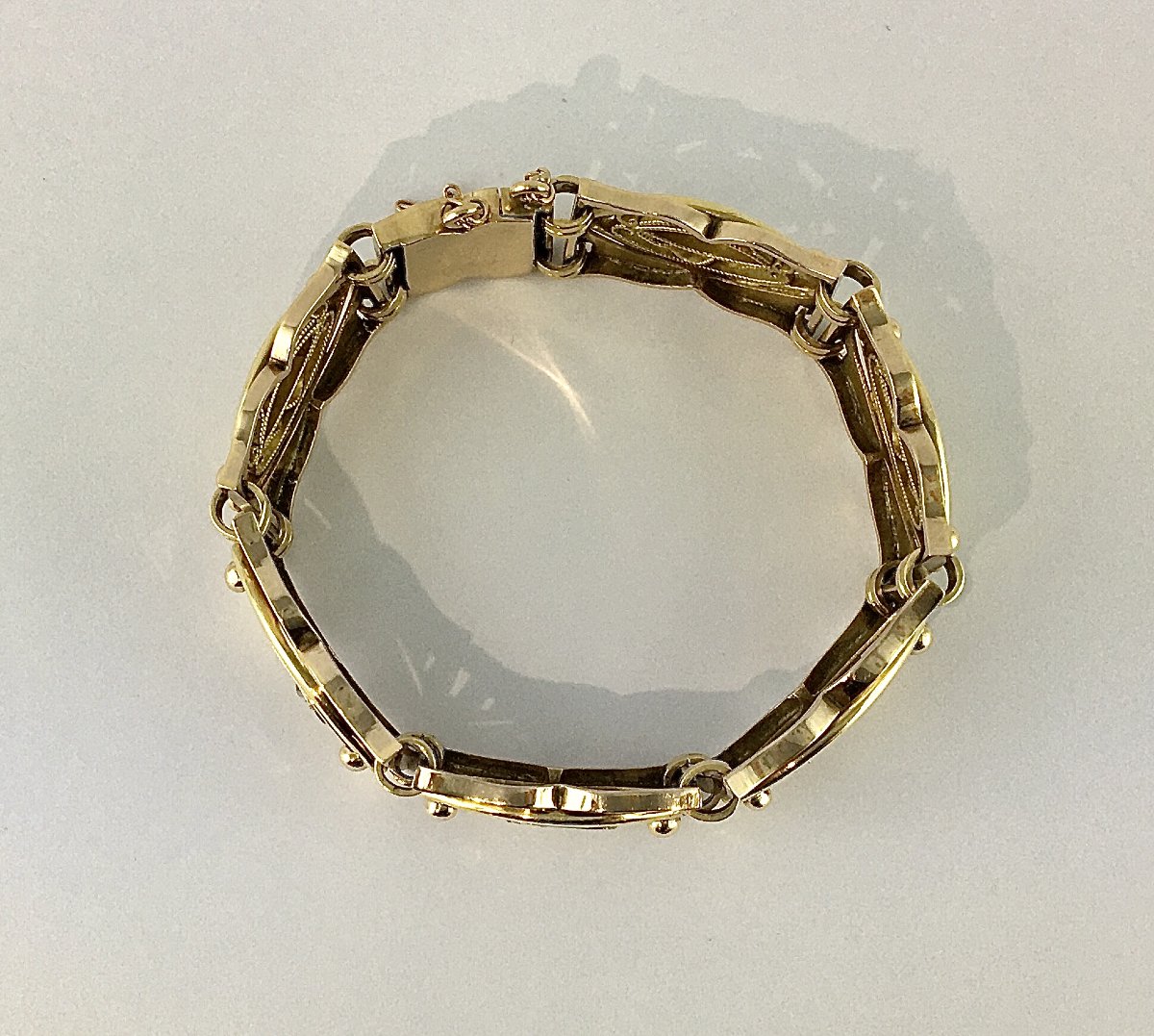 Jean Després Bracelet, 1940s, Yellow And Rose Gold, Diamonds-photo-2