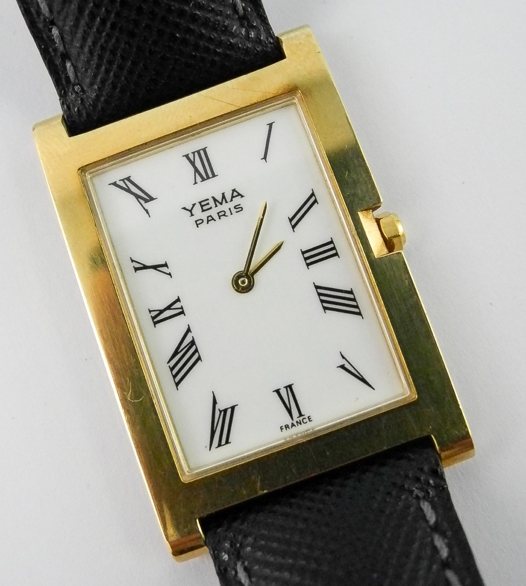 Montre Yema Modèle Paris, Vintage Années 80, Or Jaune Sur Cuir, Quartz