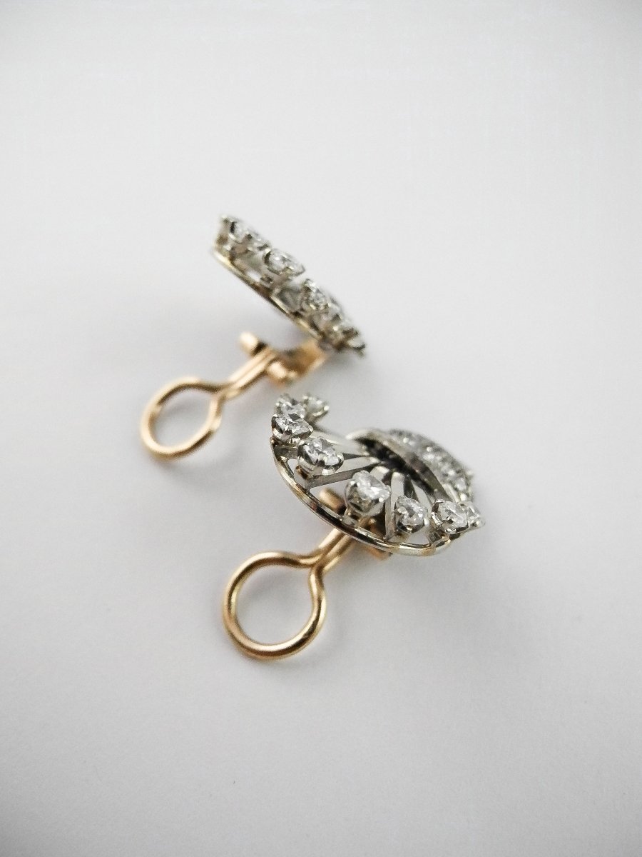 1960s Palmette Clip-on Earrings With Diamonds In White Gold And Yellow Gold Setting-photo-4