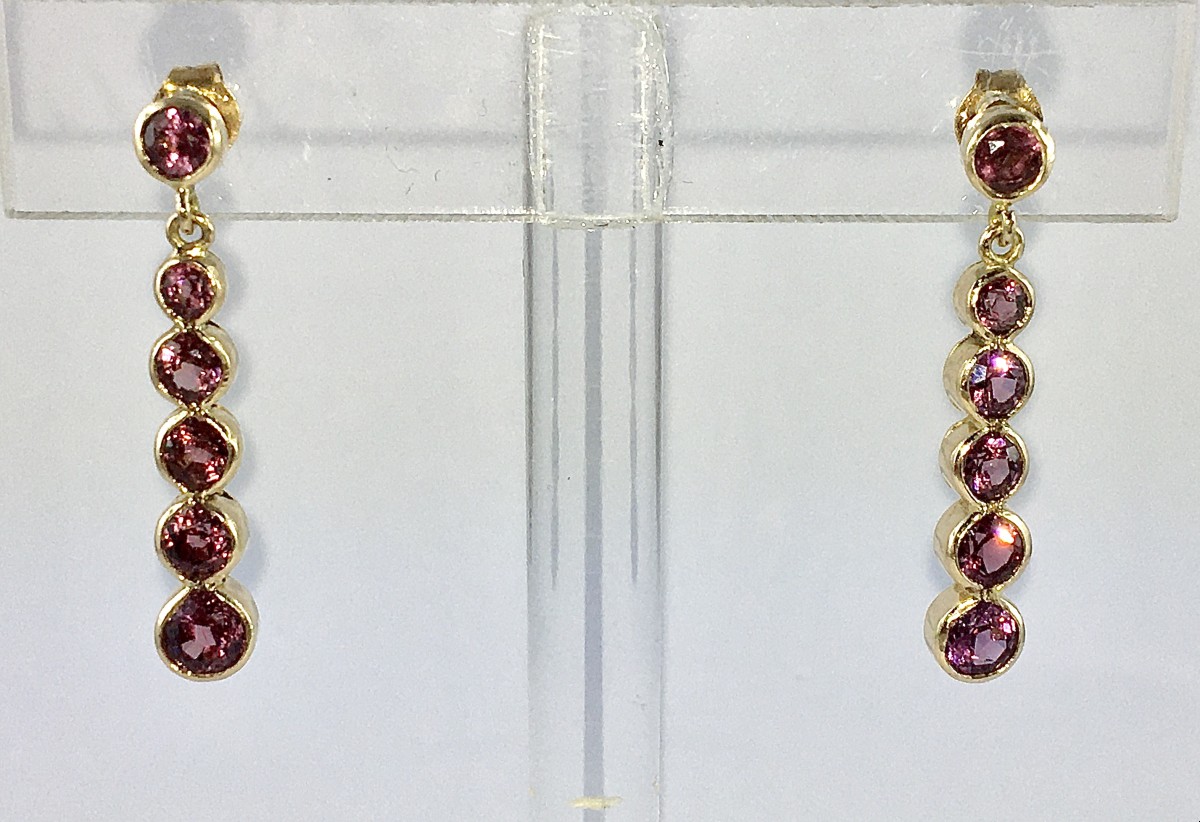 Dangle Earrings With Lines Of Purple-pink Spinels On Yellow Gold