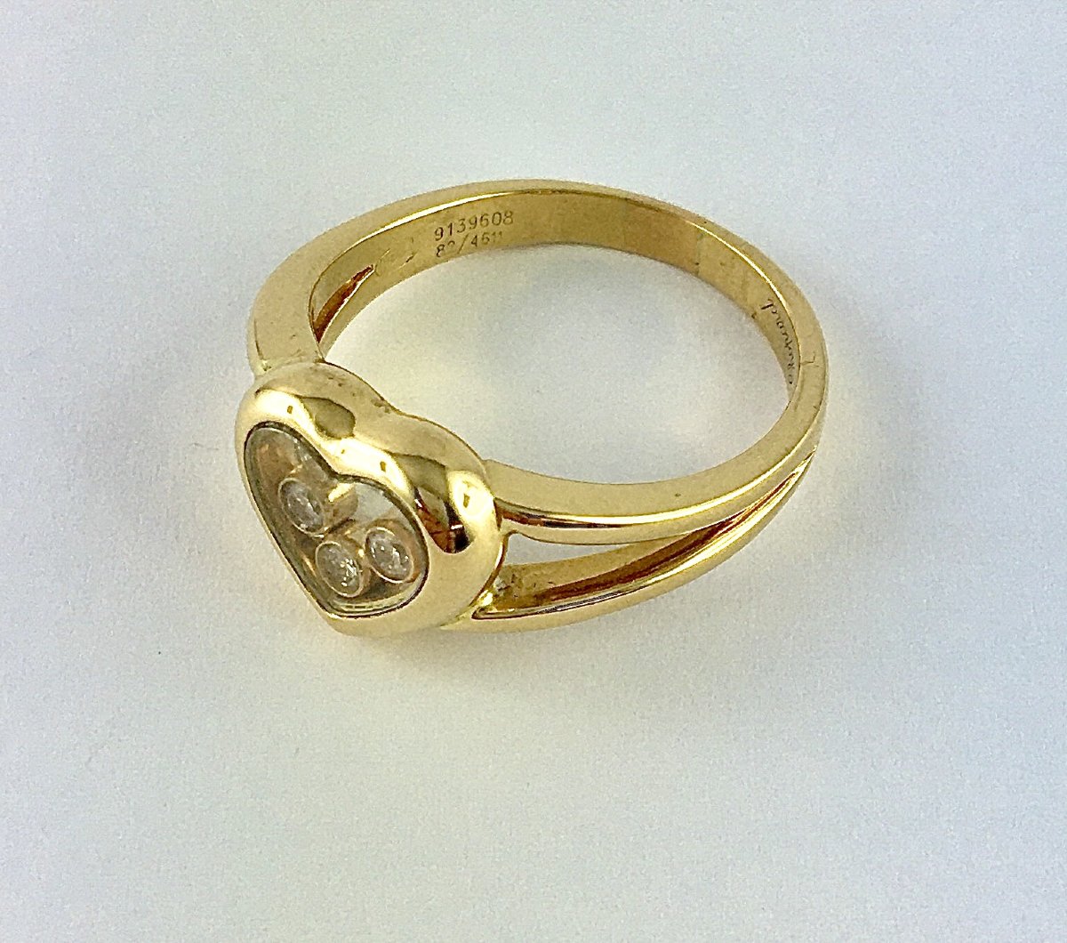 Chopard Happy Diamond Heart Ring In Yellow Gold And Moving Diamonds-photo-2