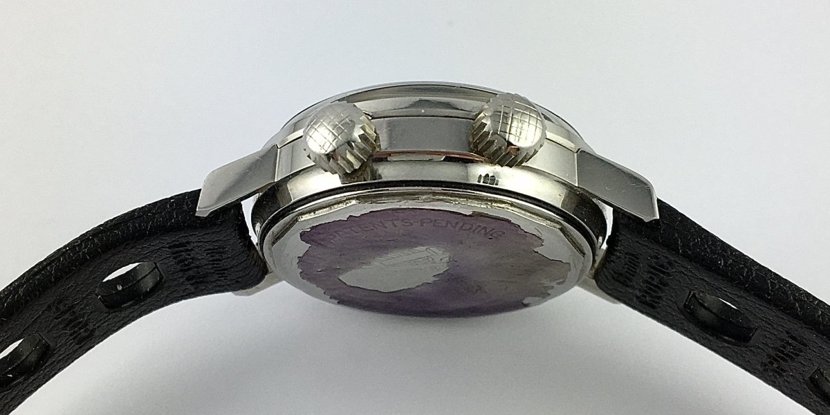 Lip Nautic Ski Electronic Date Watch 1970 Steel On Tropic Bracelet New Old Stock-photo-4