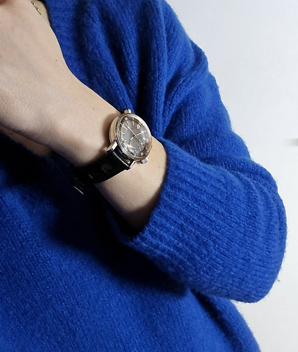 Lip Nautic Ski Electronic Date Watch 1970 Steel On Tropic Bracelet New Old Stock-photo-8