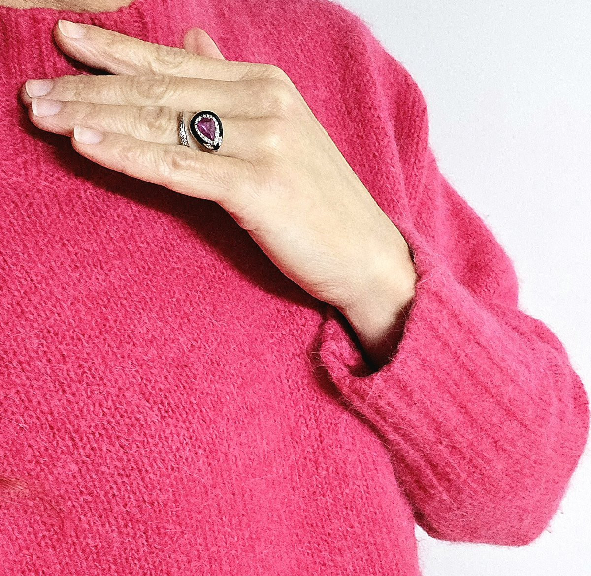 Bague Serpent Rubis Poire, Email Noir et Diamants sur Or Blanc-photo-7
