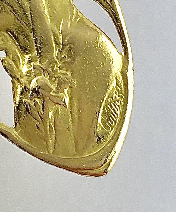Pendant Medal Virgin In Mandorla Style Belle Epoque Yellow Gold-photo-6