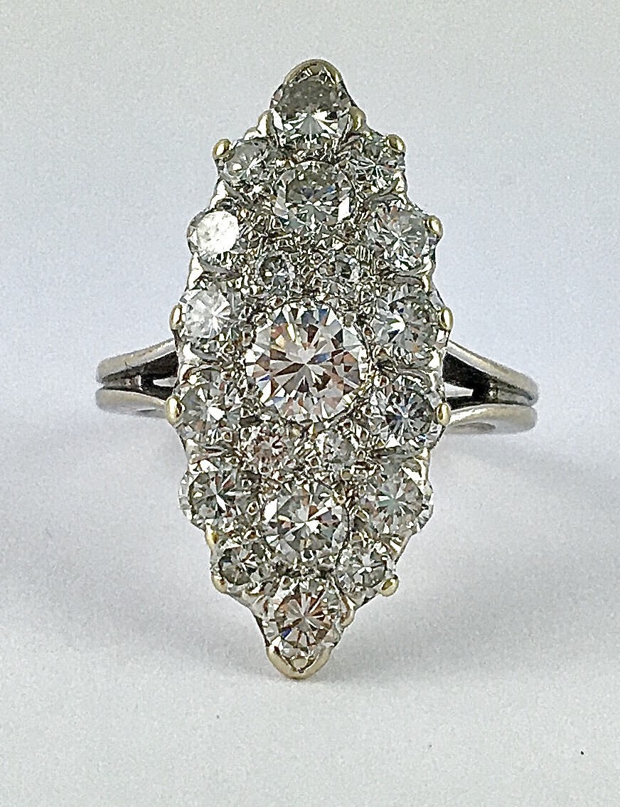 Bague Marquise Diamants Taille Brillant sur Or Blanc