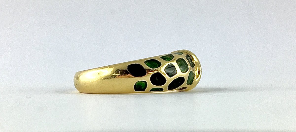 Bague Signée Korloff, Motif Stylisé de Panthère, Laque Noire et Verte, Diamants sur Or Jaune-photo-4