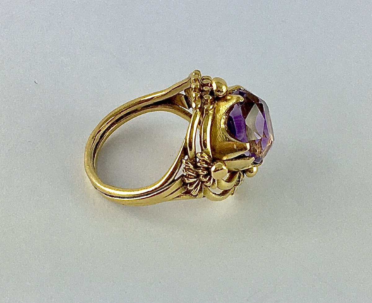 Art Nouveau Ring Cushion Amethyst On Yellow Gold-photo-3