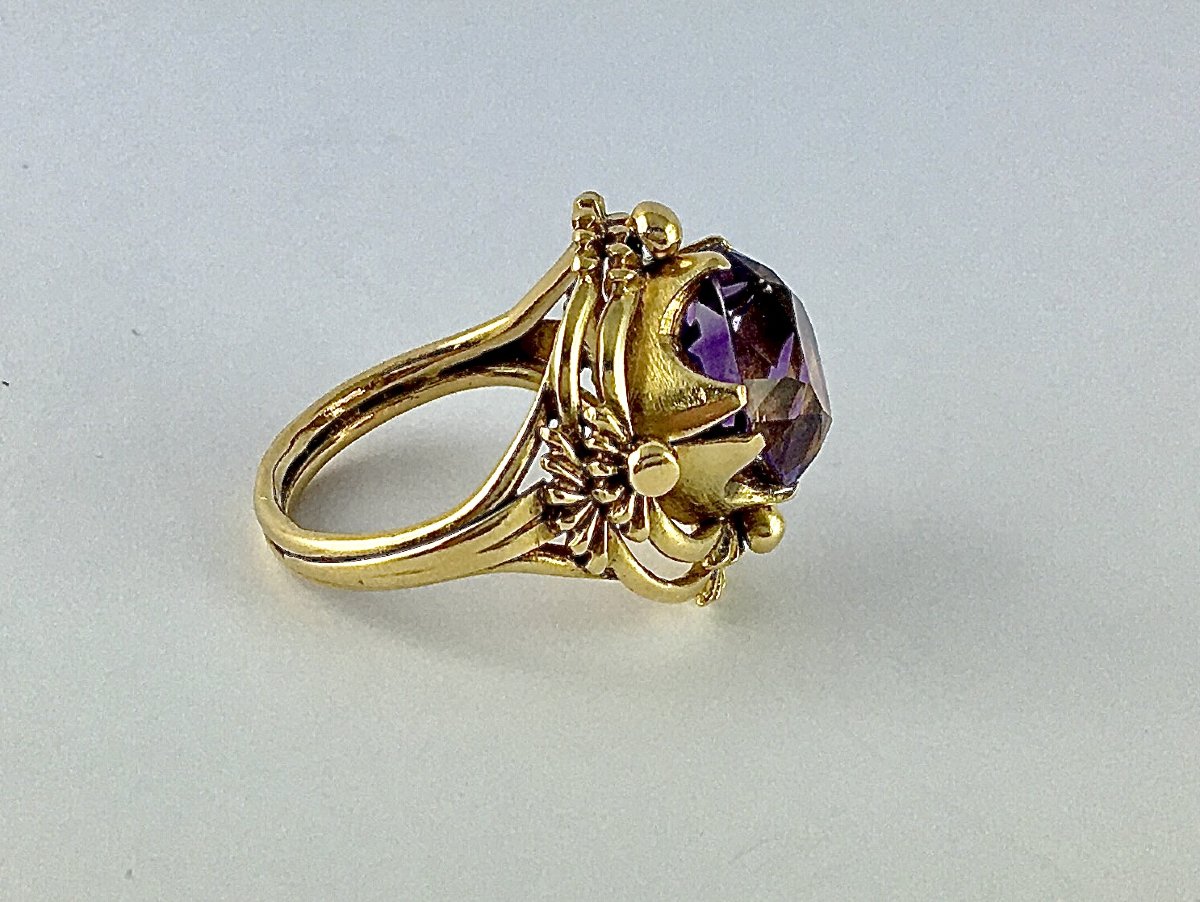 Art Nouveau Ring Cushion Amethyst On Yellow Gold-photo-4