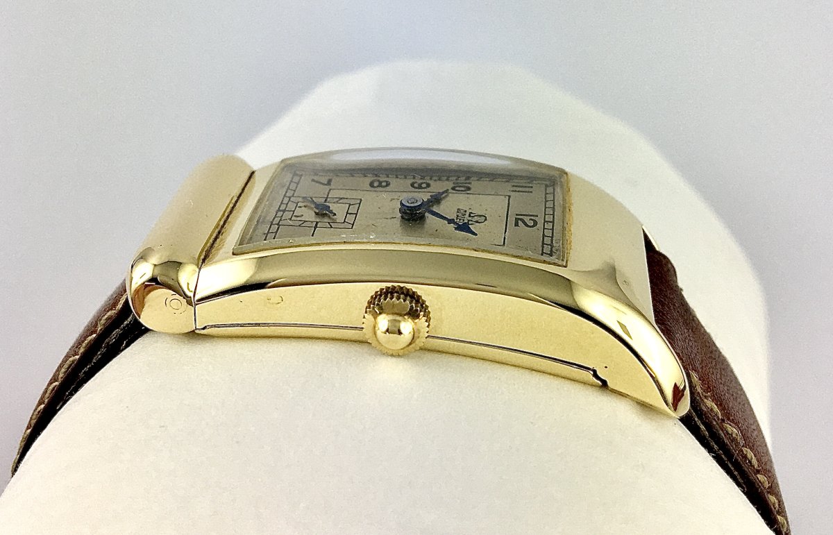 Omega -photo-4