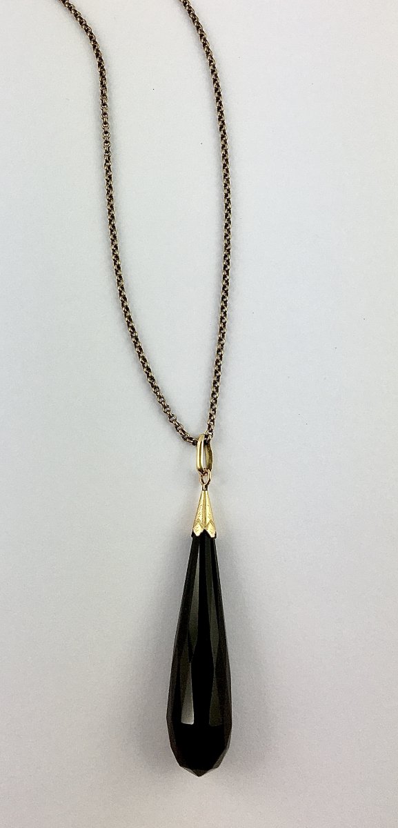 Pendentif Important Jais Forme Poire Facetté en Briolette sur Or Jaune-photo-2