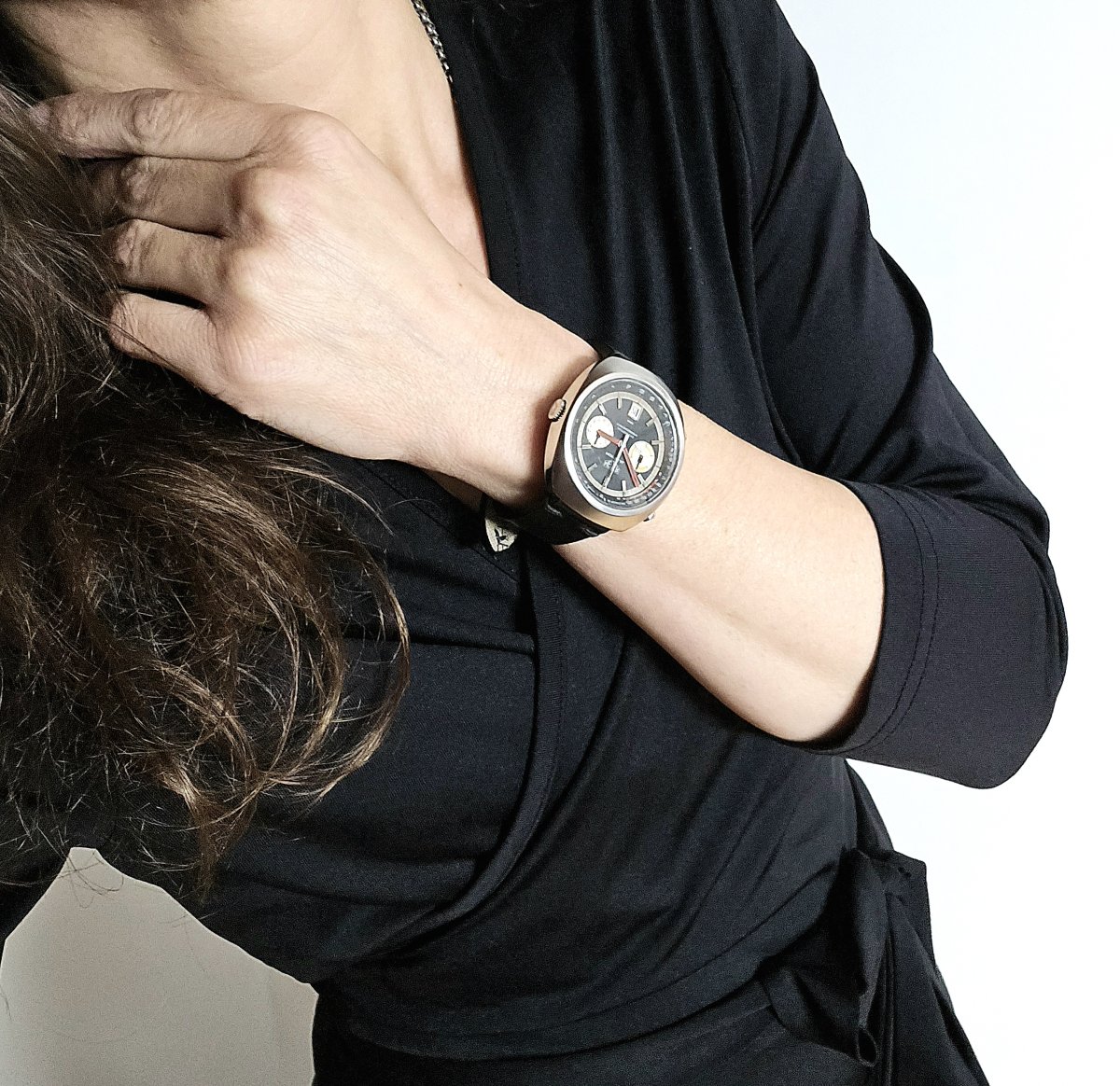 Heuer Montreal Automatic Steel Chronograph Watch - Caliber 12 - 1970s-photo-8