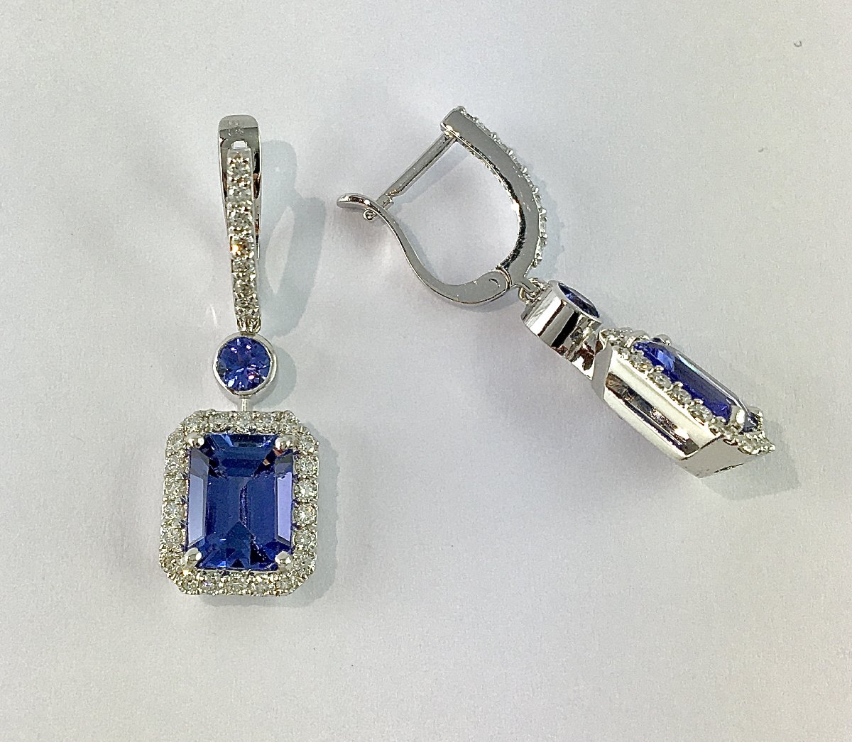Emerald-cut Tanzanites And Diamonds On White Gold Earrings-photo-2