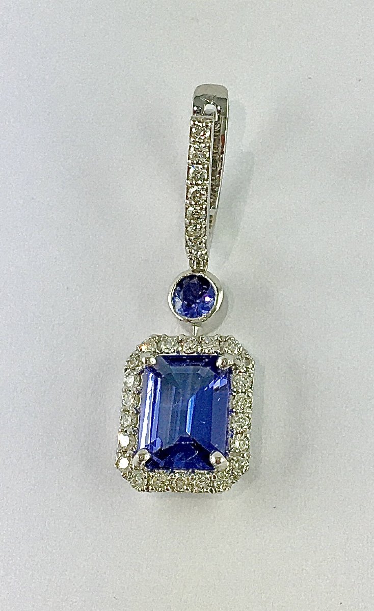 Emerald-cut Tanzanites And Diamonds On White Gold Earrings-photo-3