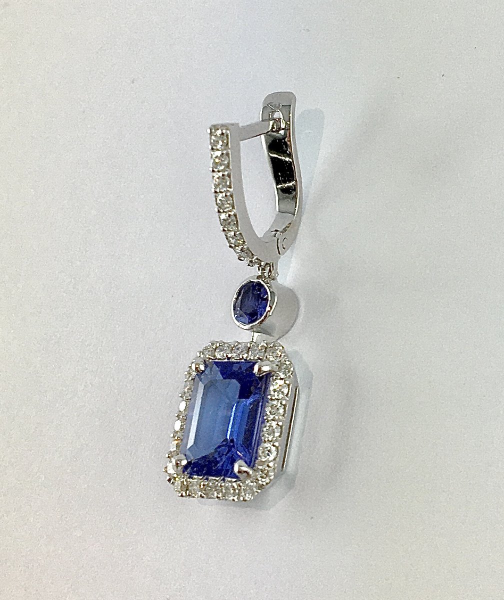 Emerald-cut Tanzanites And Diamonds On White Gold Earrings-photo-4