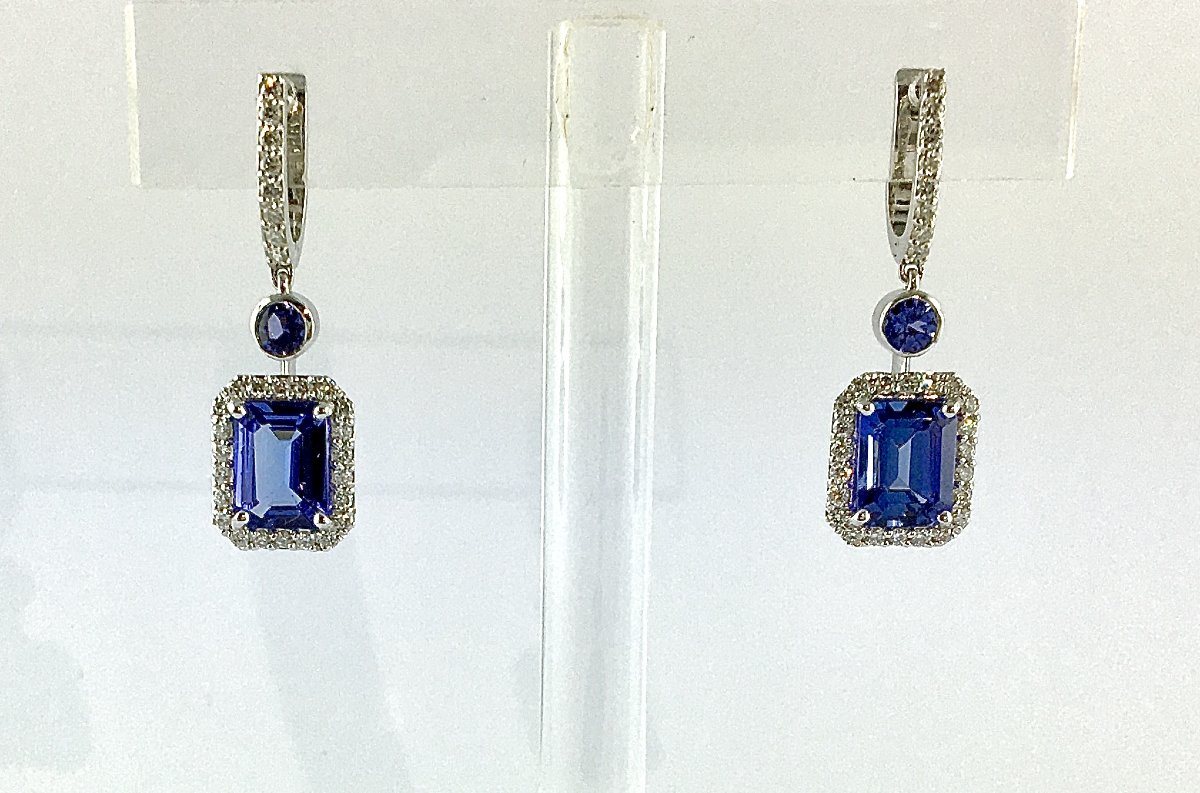 Emerald-cut Tanzanites And Diamonds On White Gold Earrings-photo-1