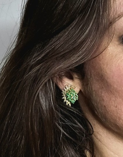 Fan Or Soleil Earrings, Emeralds And Diamonds On Yellow Gold-photo-6