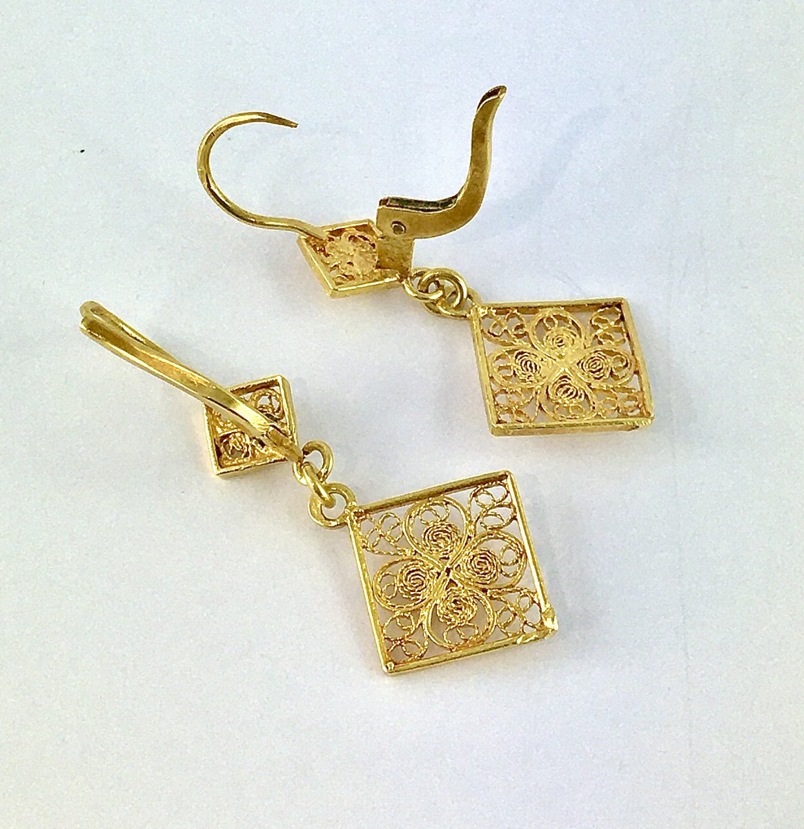 Demi-Parure Collier Plastron et Boucles d’Oreilles Pendants Filigrane en Or Jaune Années 1950-photo-7