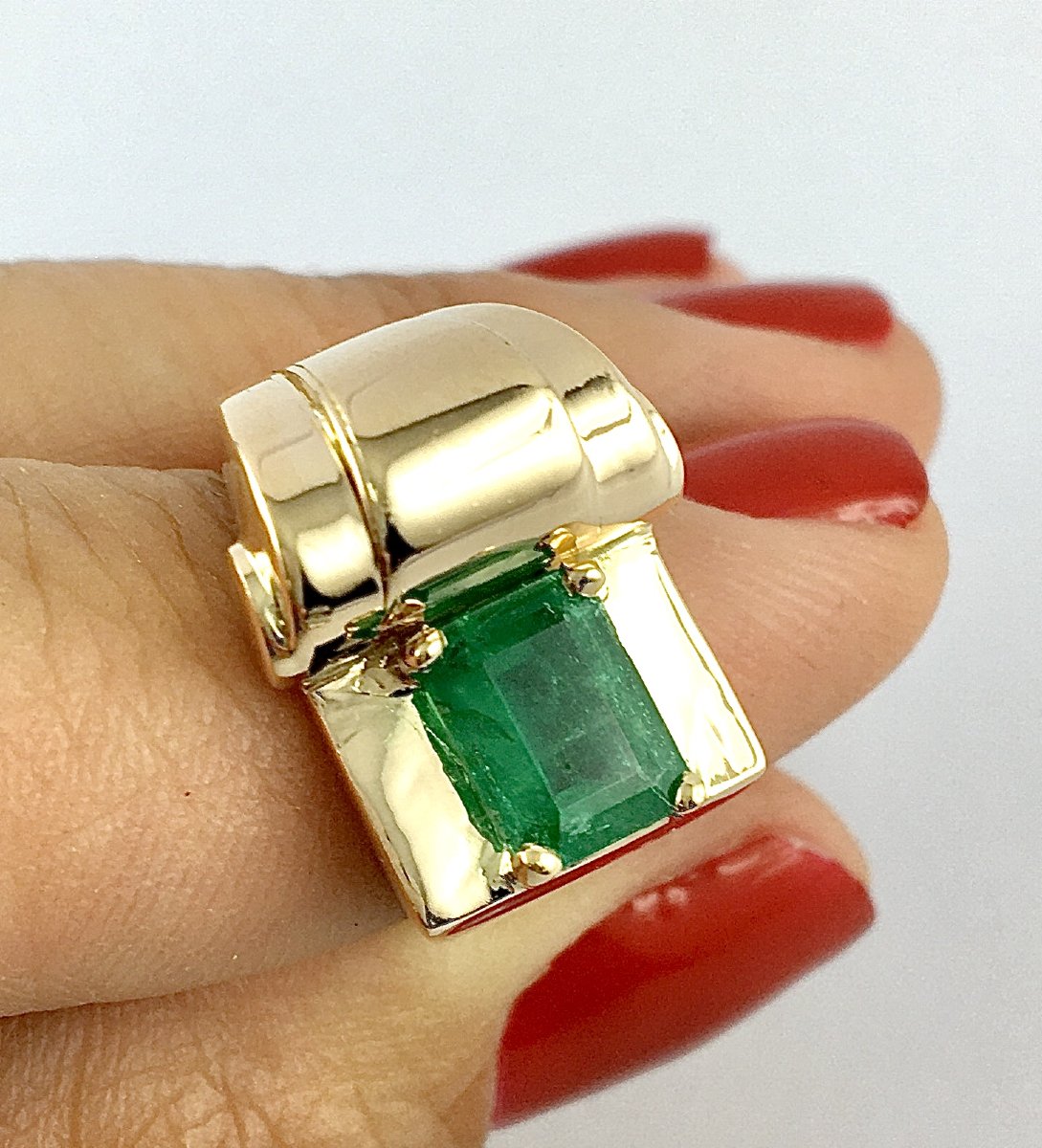 Bague Tank Asymétrique Émeraude Taille Émeraude sur Or Jaune-photo-2
