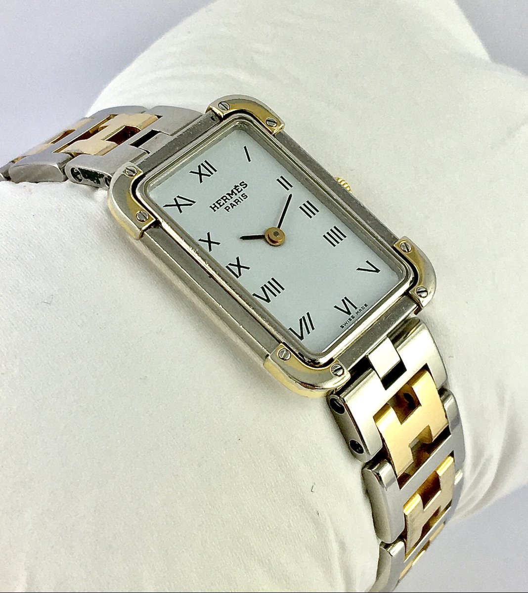 Montre Hermès « Heure H » dame en acier et métal doré, mouvement quartz, vers 2015.-photo-2