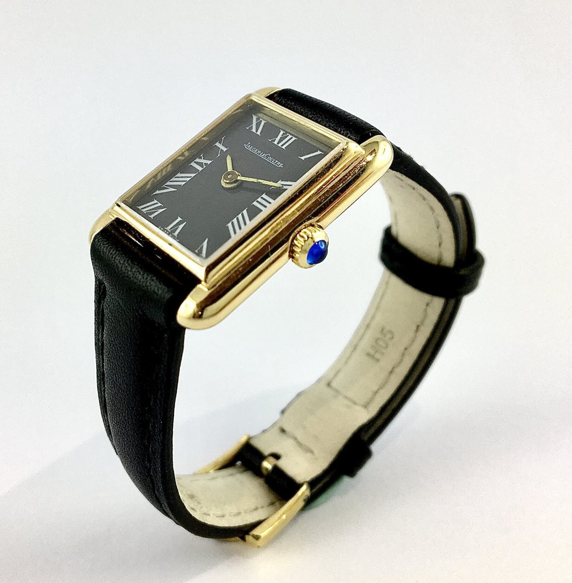 Montre Jaeger-LeCoultre Dame en Or Jaune – Mouvement mécanique – Vers 1970-photo-2