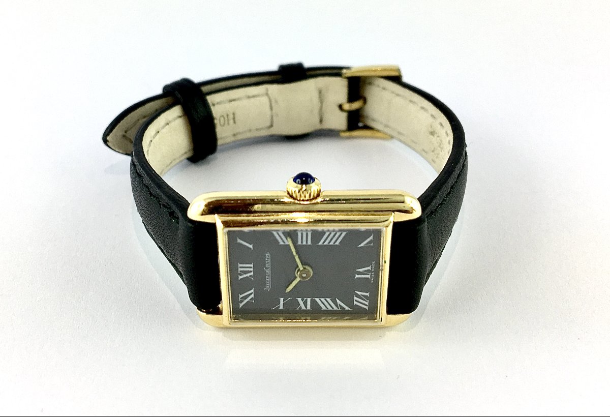Montre Jaeger-LeCoultre Dame en Or Jaune – Mouvement mécanique – Vers 1970-photo-4