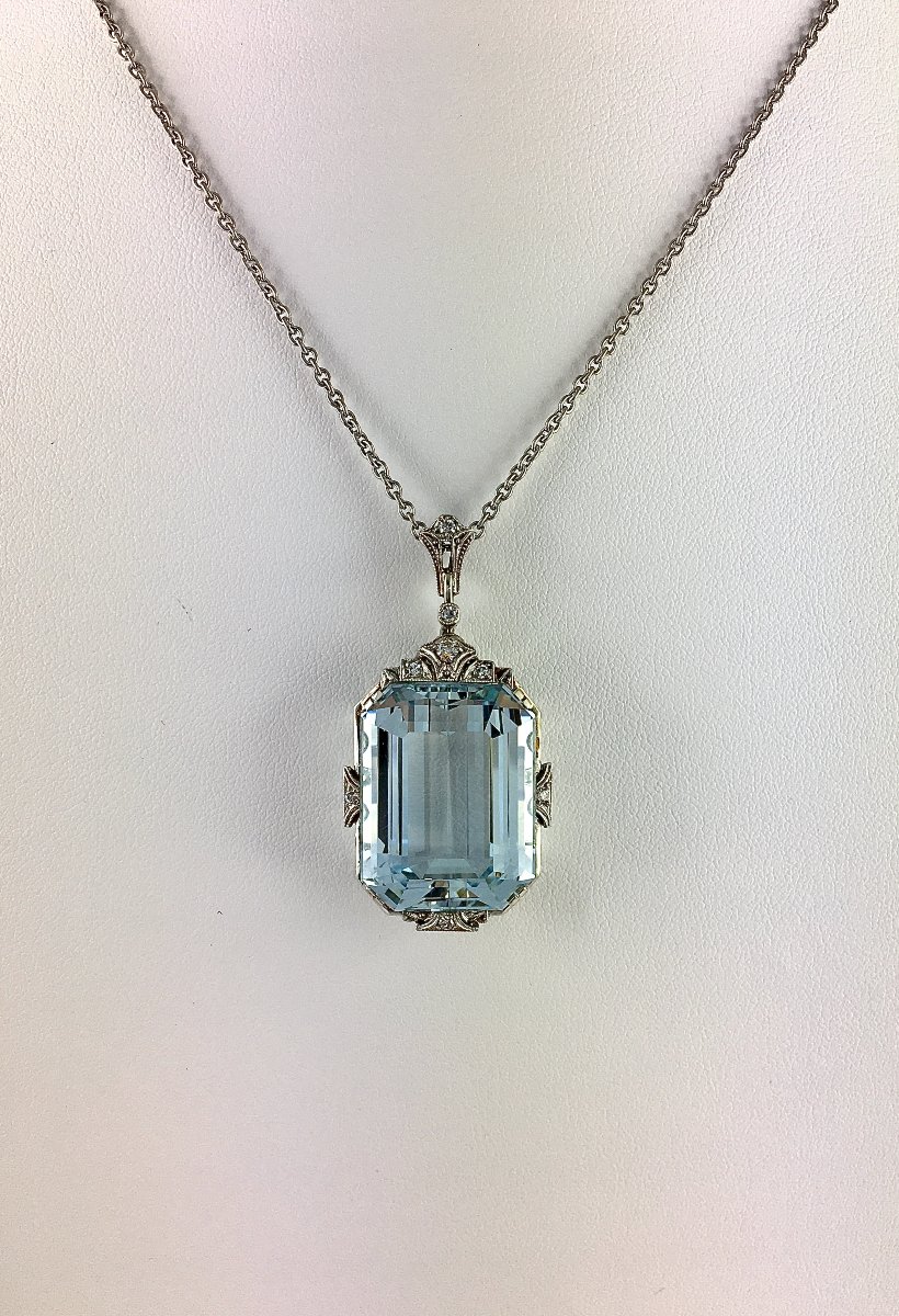 Art Deco Aquamarine And Diamond Pendant In Platinum And White Gold-photo-2