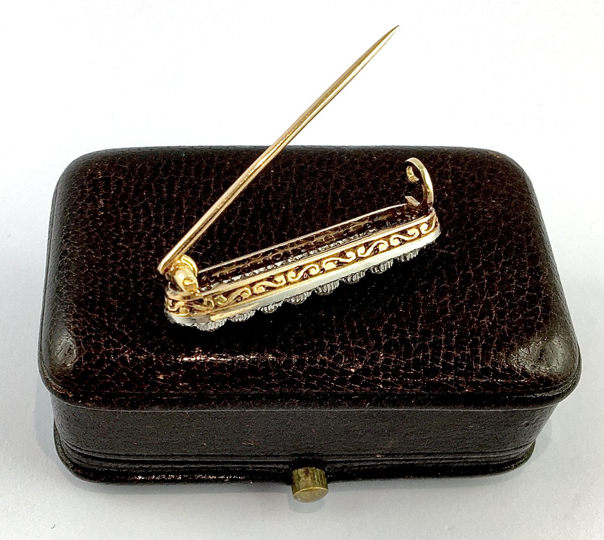 Broche Barrette Belle Époque Diamants et Saphirs Or Jaune & Platine, Ecrin d'Origine J. Delatre-photo-6