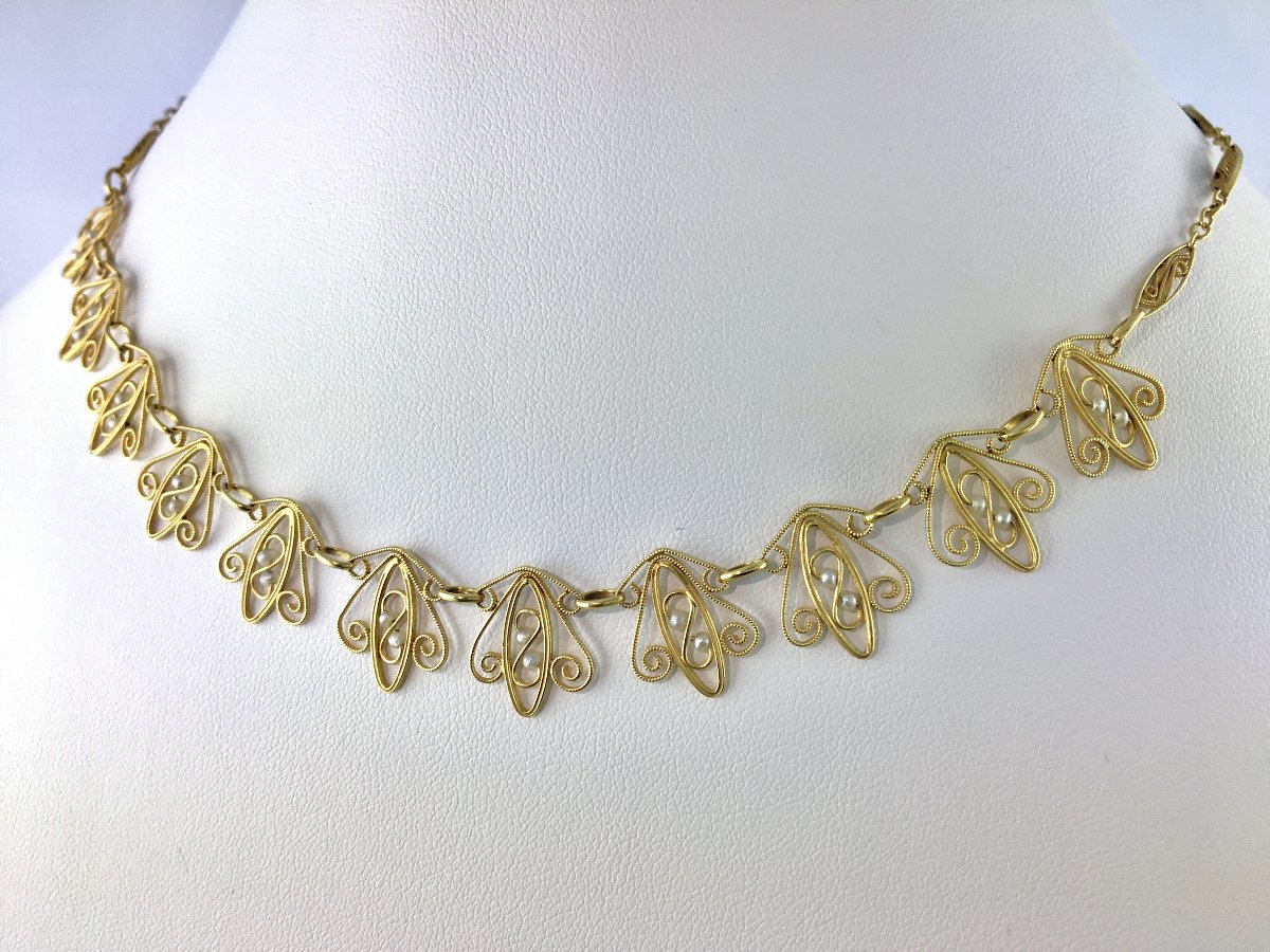 Filigree Necklace With Fine Pearls On Yellow Gold-photo-3